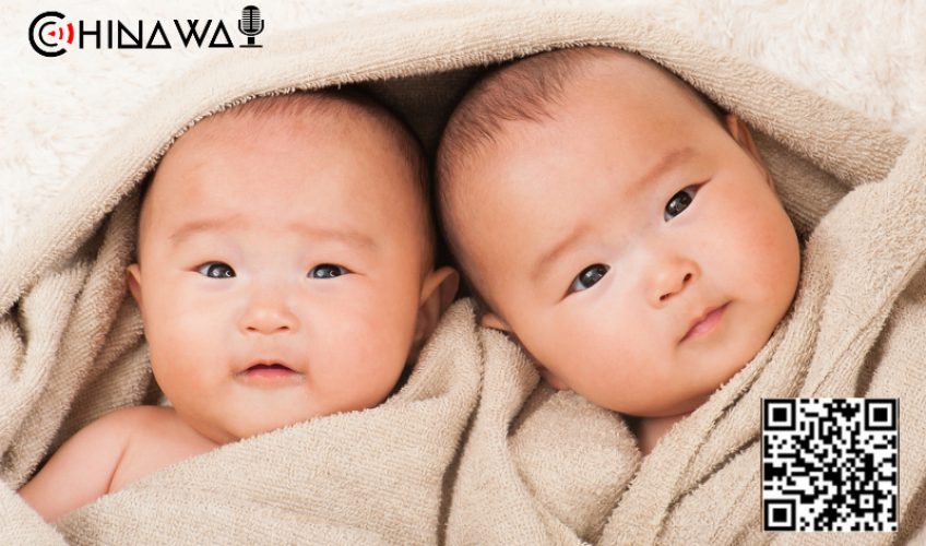 Китайский профессор предложил платить по 1 млн юаней за каждого новорожденного