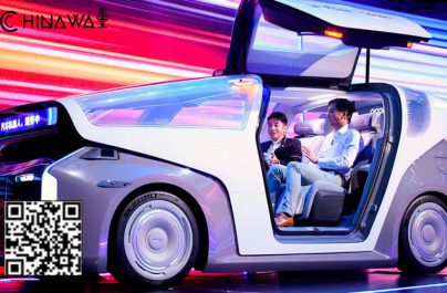 «Китайский Google» представил свой первый беспилотный автомобиль