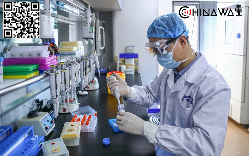 В Китае разрешили экстренное использование вакцины от коронавируса