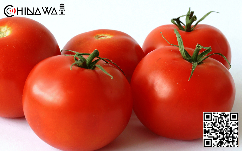 Названы два правильных способа есть помидоры