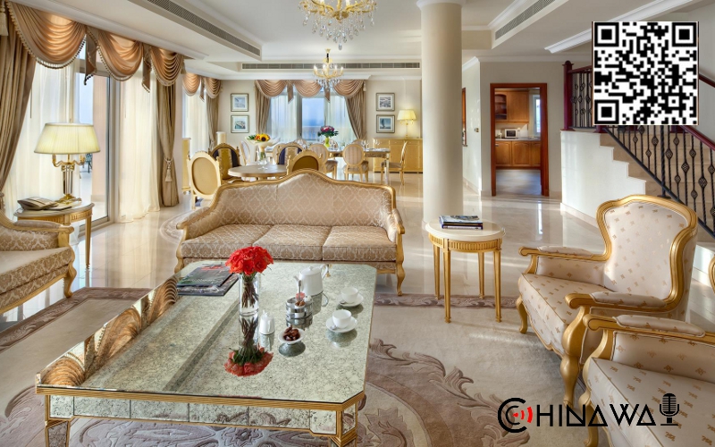 В Китае открылся самый высокий в мире отель